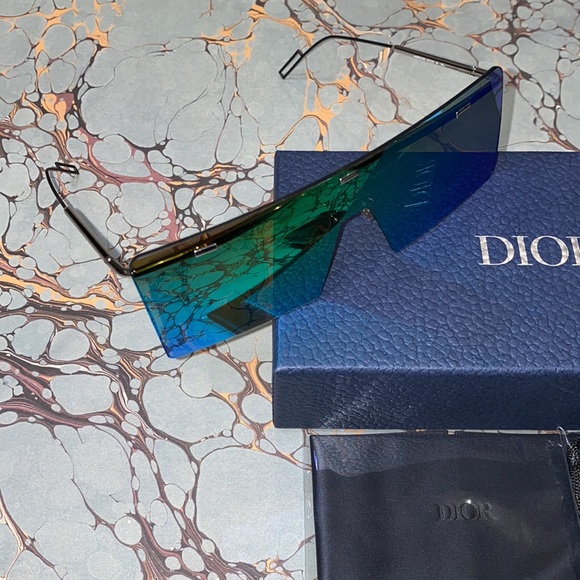 Dior shields sunglasses - Picture 2 of 5